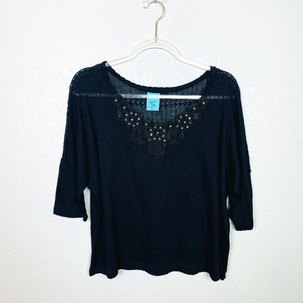 H.I.P. Black Loose Knit Crop Sweater Size L